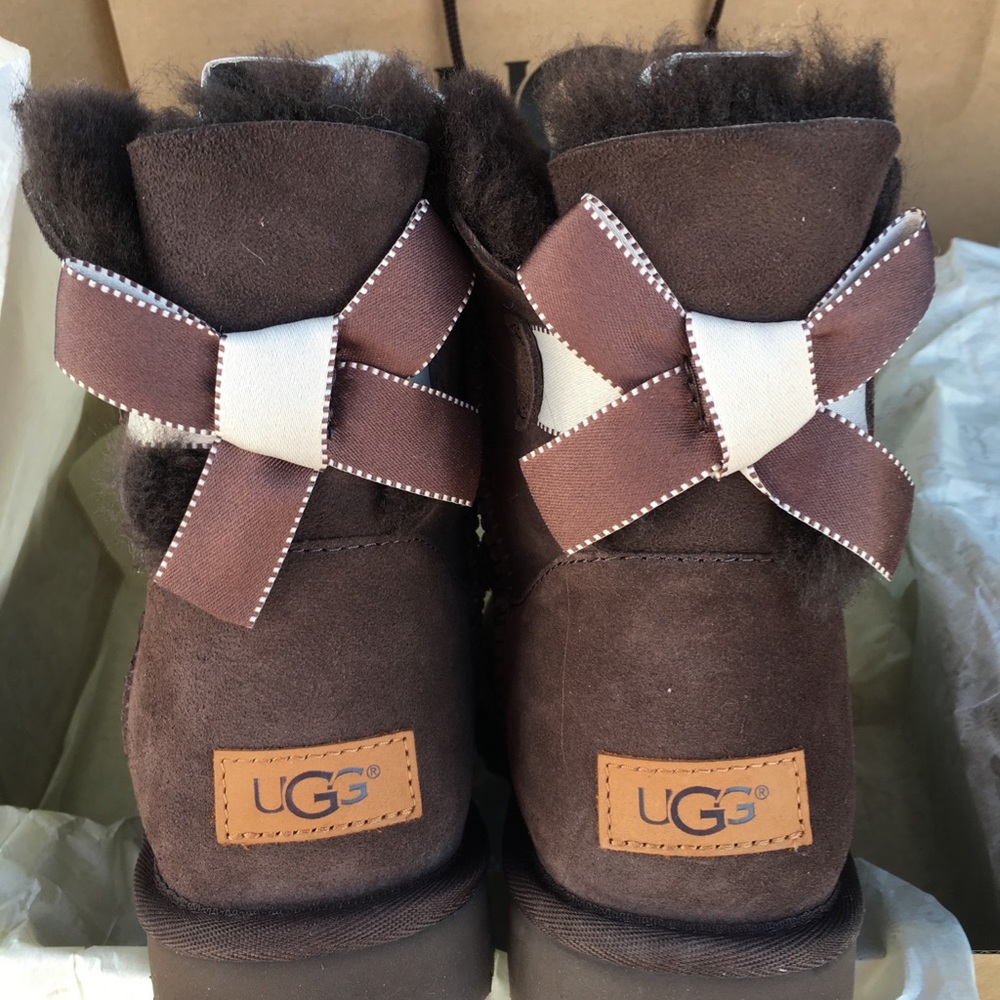 NIB Ugg Mini Bailey Bow🌸Sold - Picture 1 of 3